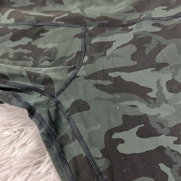 Lululemon Align Crop *21" Incognito Camo Multi Gator Green - Picture 3 of 6